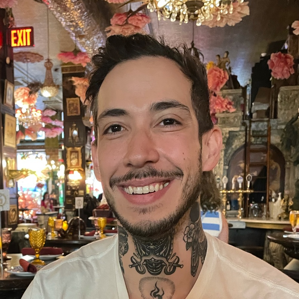 Meet your Posher, Evan